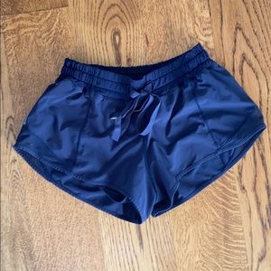 Lululemon Hotty Hot shorts